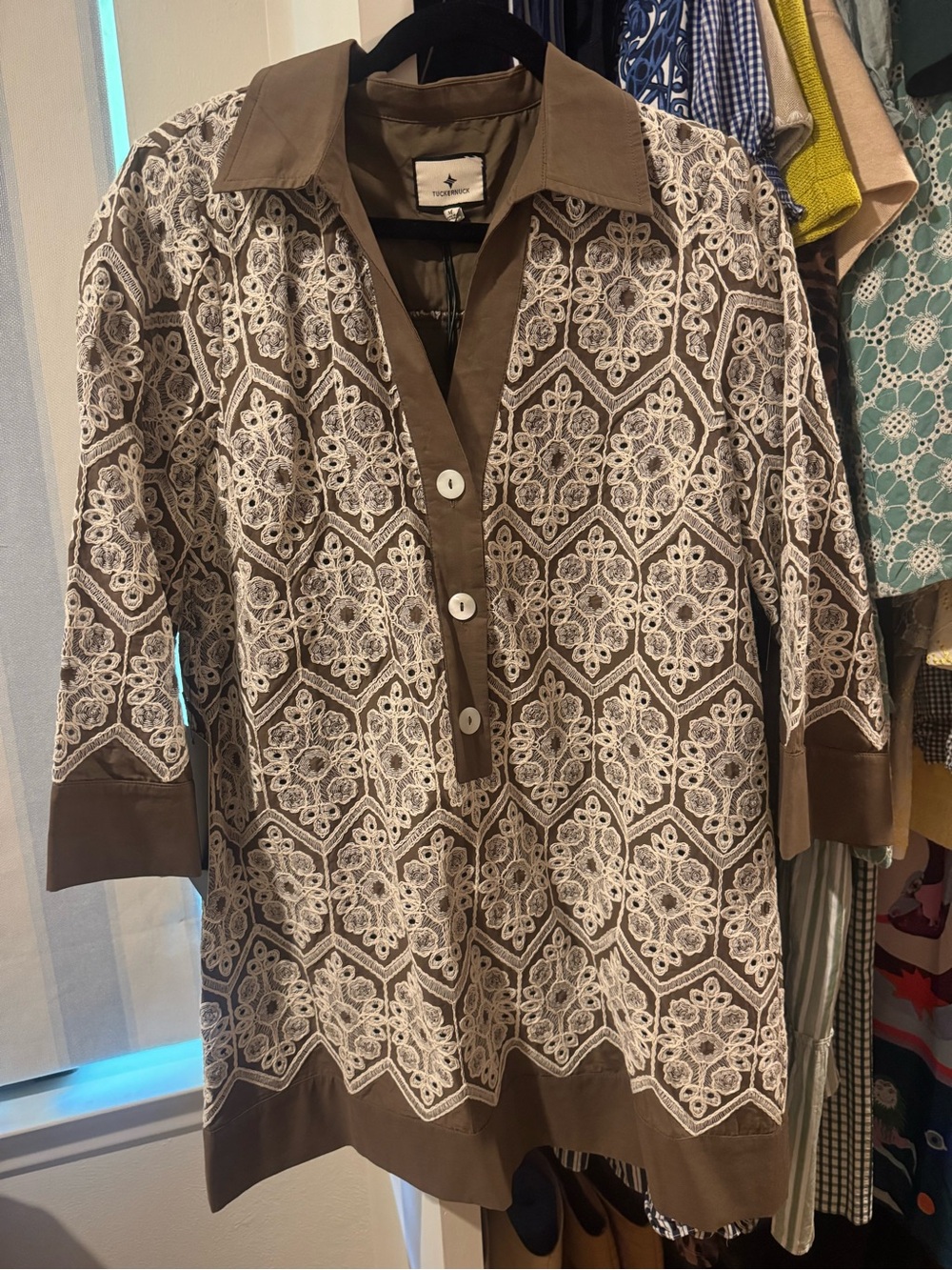 NWT Tuckernuck Collier Mocha Crochet Lace Tunic - Picture 3 of 5